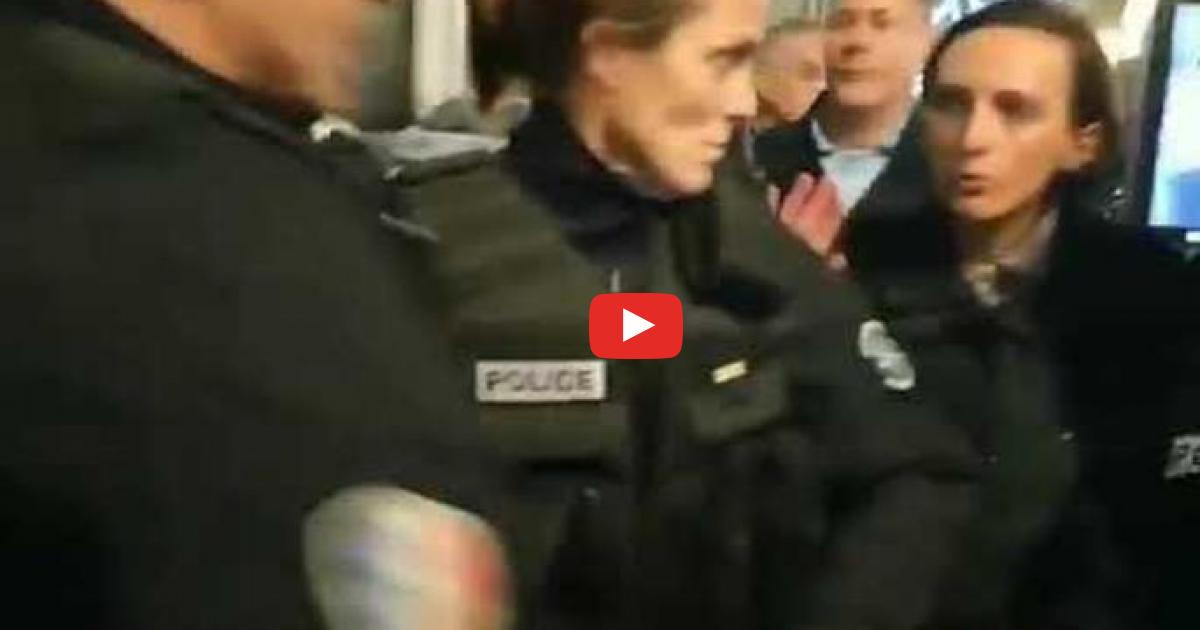 Francuscy policjanci zdejmują kaski i nie chcą walczyć z protestującymi. Gdyby nasza policja miała tyle odwagi.